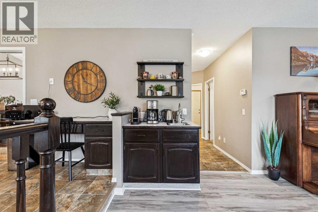 190 Mt Robson Close Se Property Photo 15