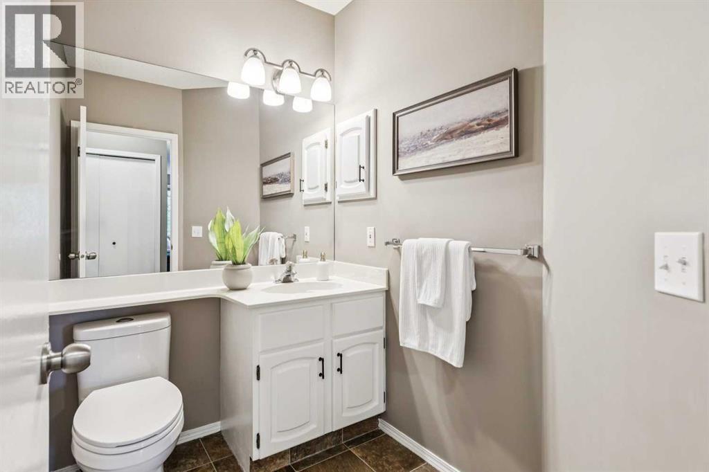 190 Mt Robson Close Se Property Photo 17