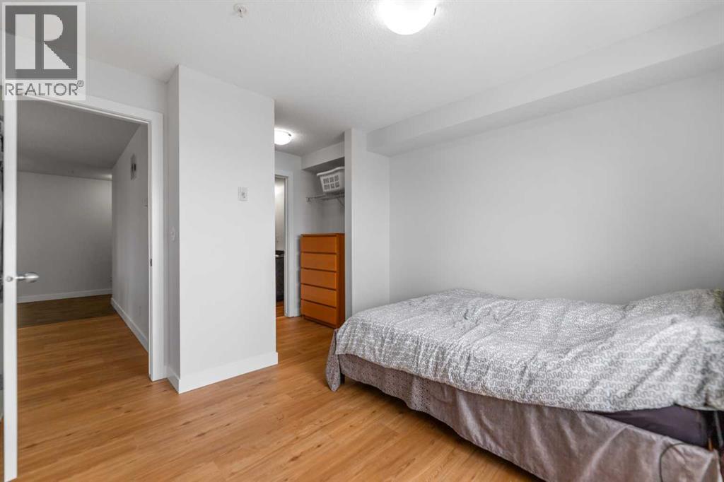 195 Kincora Glen Road Property Photo 24