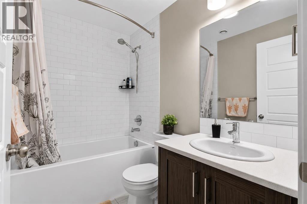 1079 Lanark Boulevard Se Property Photo 26