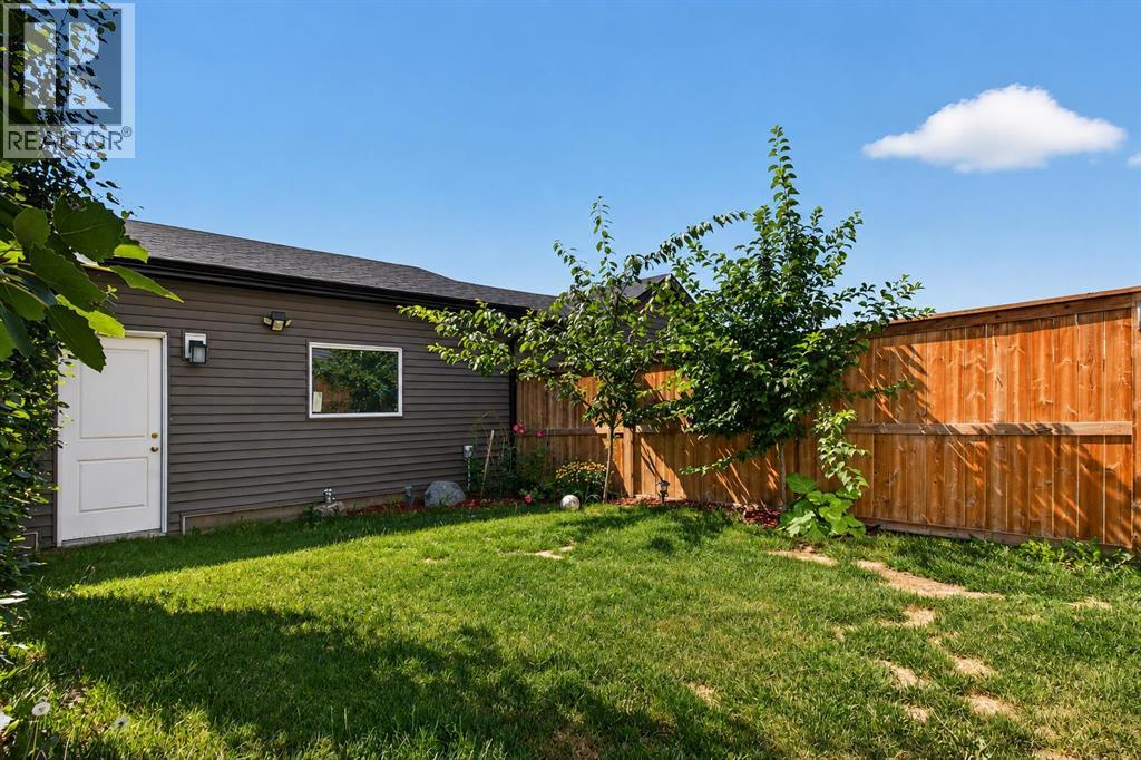 1079 Lanark Boulevard Se Property Photo 34