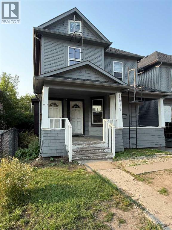 1617 12 Avenue SW Property Photo 1