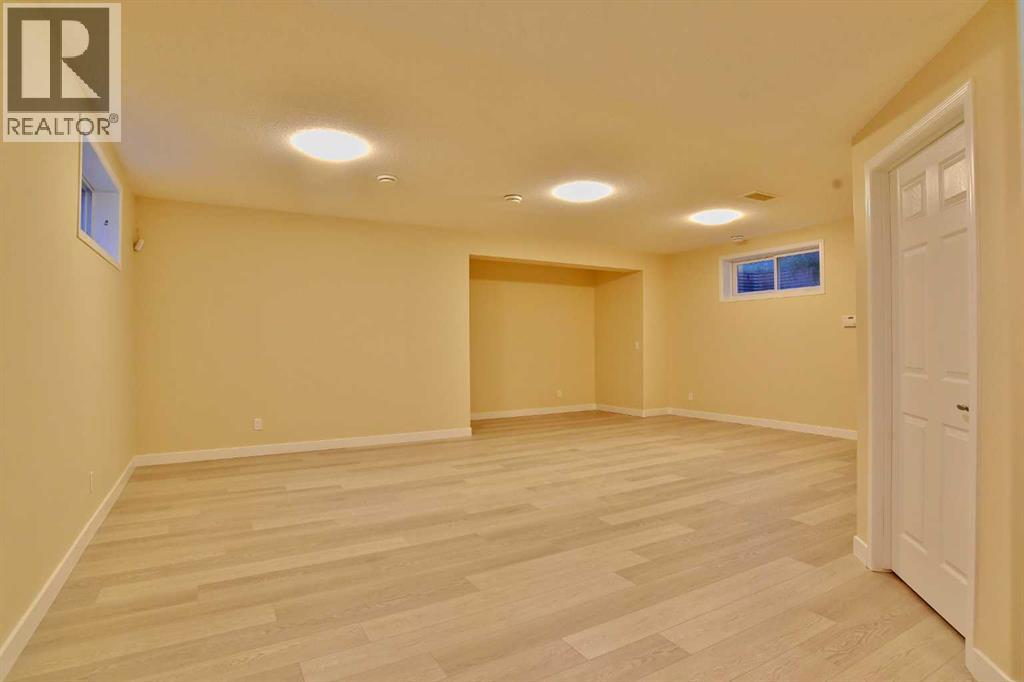 133 Panamount Court Nw Property Photo 27