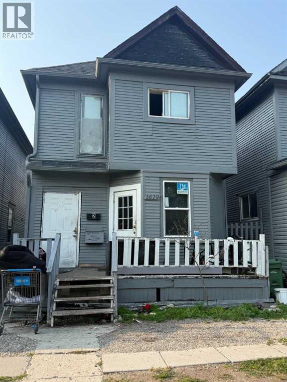 1619 12 Avenue Sw Property Photo 1