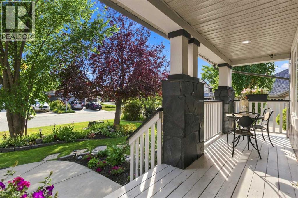 39 Chapala Terrace Se Property Photo 6