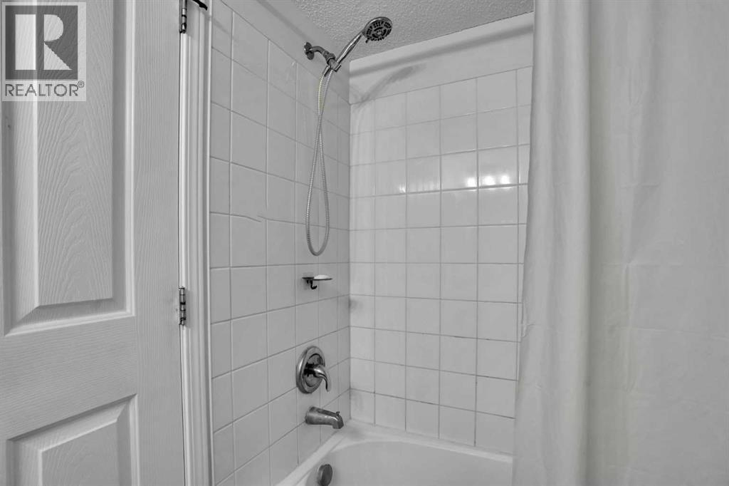 8 Bridlecrest Drive Southwest Property Photo 20