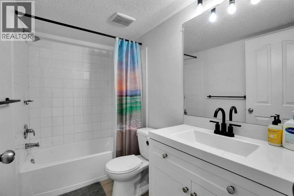 8 Bridlecrest Drive Southwest Property Photo 26