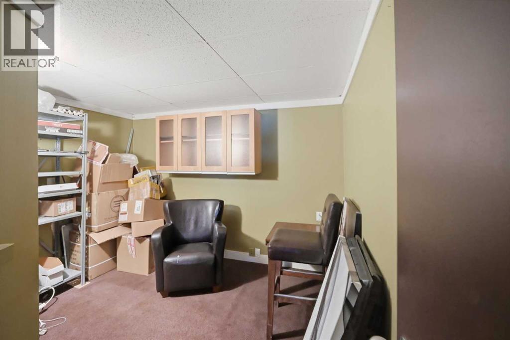 812 Edmonton Trail Ne Property Photo 7