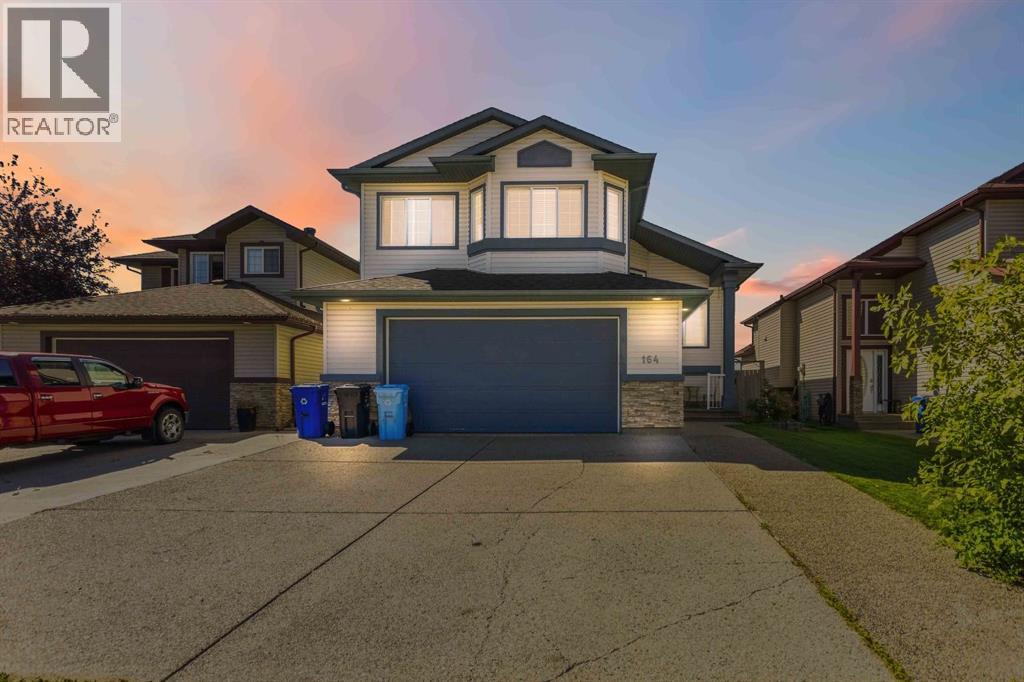 164 Pitcher Crescent Property Photo 1