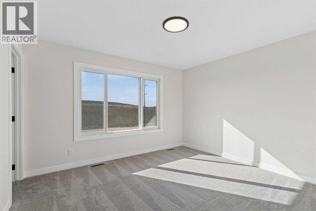 52 Southborough Common Property Photo 25