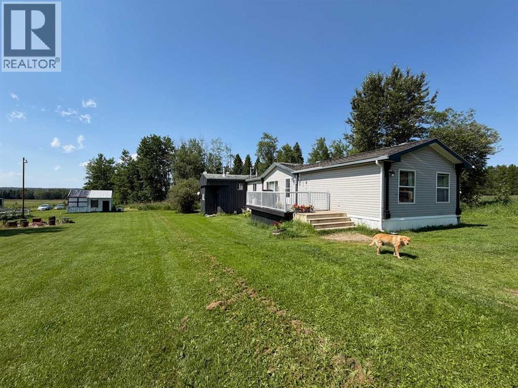 454038 75 Range Property Photo 1