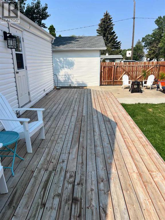 602 7 Street Se Property Photo 6