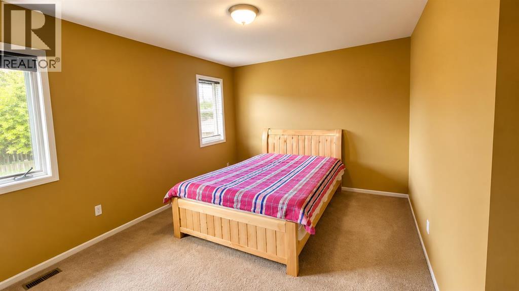 5 Hillside Crescent Property Photo 14