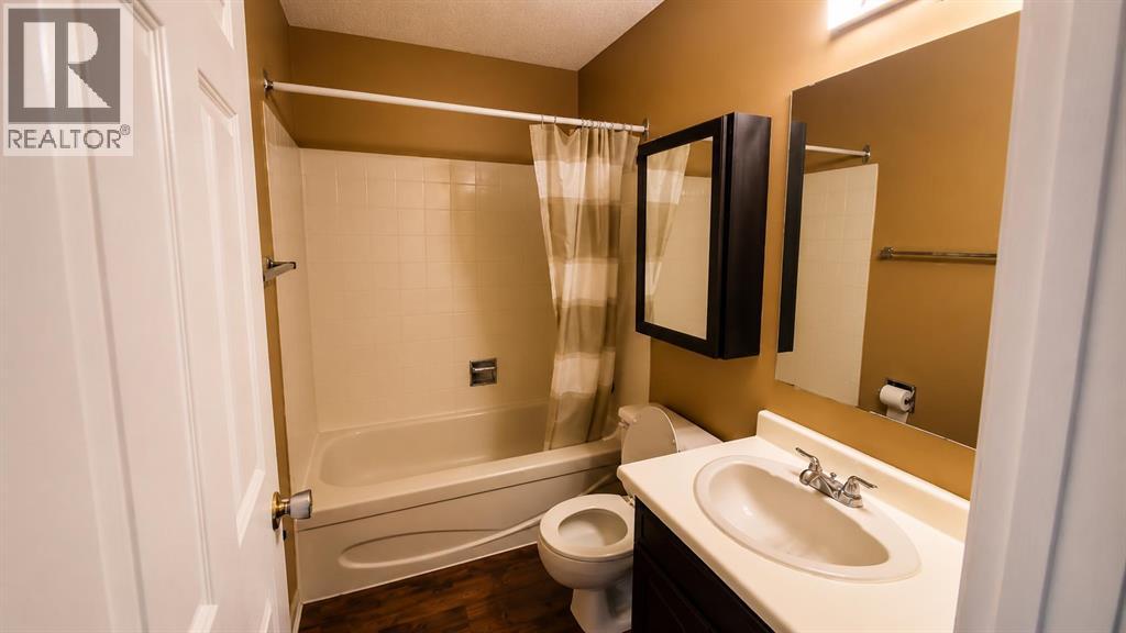 5 Hillside Crescent Property Photo 18