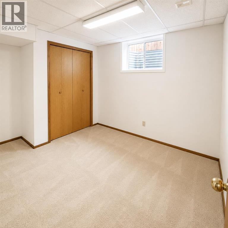 5 Hillside Crescent Property Photo 26
