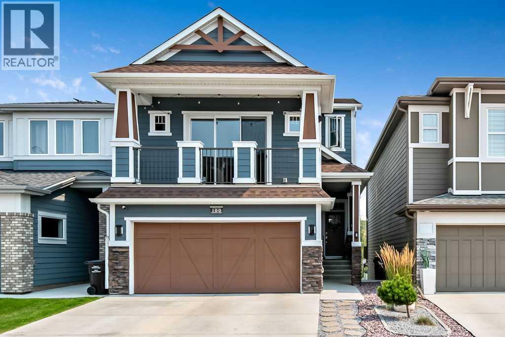 100 Cranbrook Gardens Se Property Photo 1