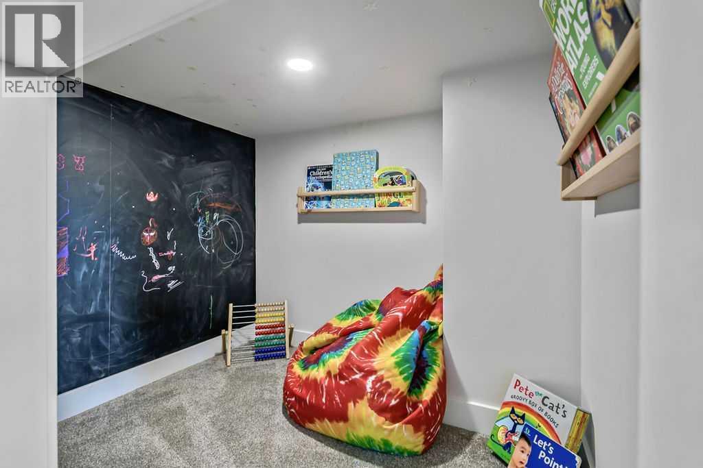 100 Cranbrook Gardens Se Property Photo 24