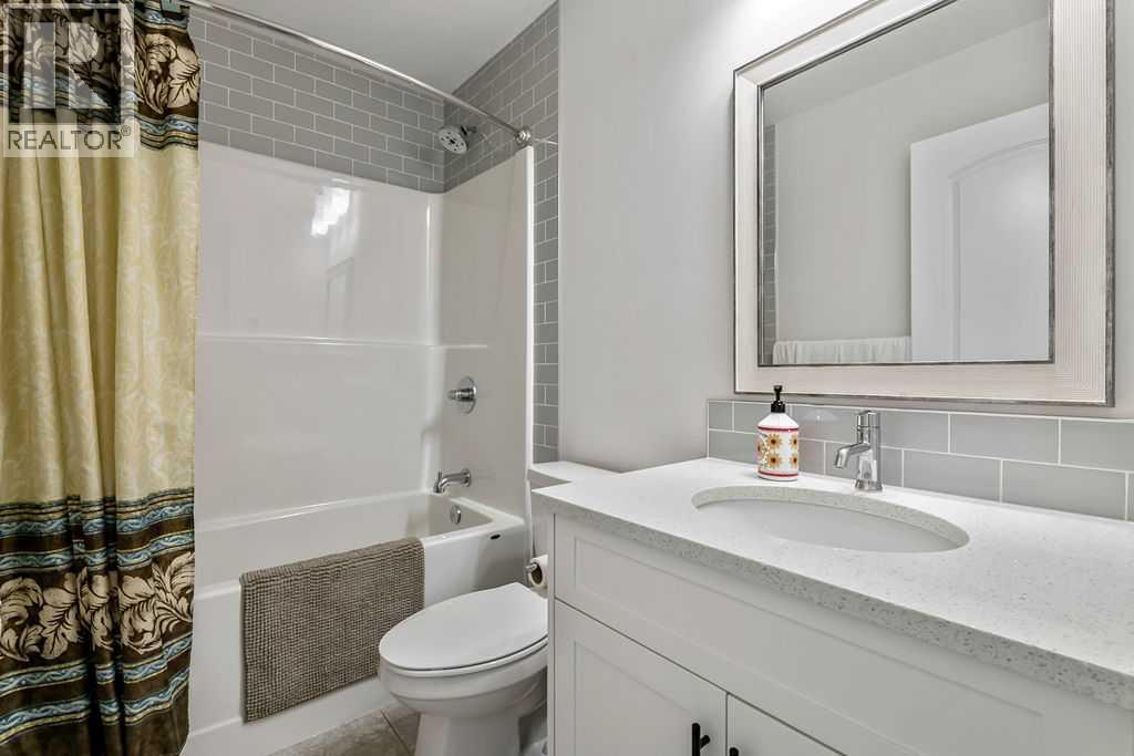 100 Cranbrook Gardens Se Property Photo 32