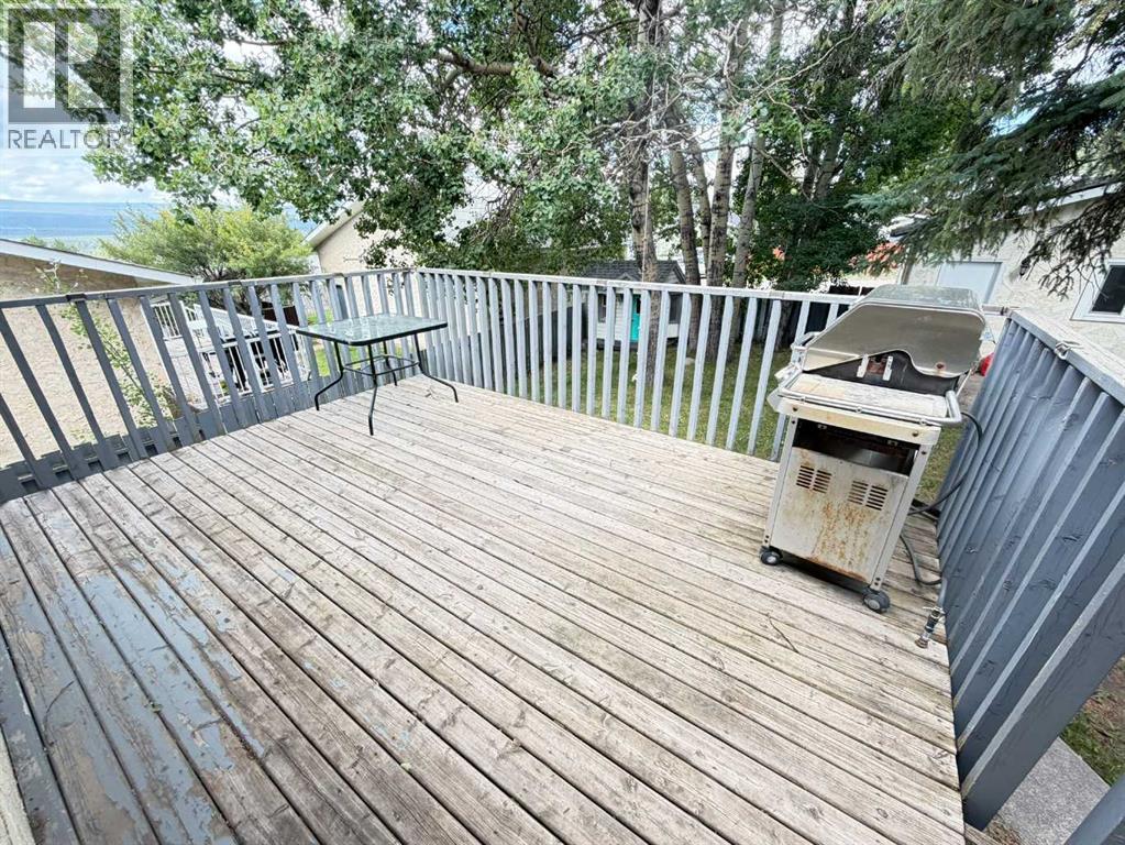 298 Mountain Street Property Photo 13
