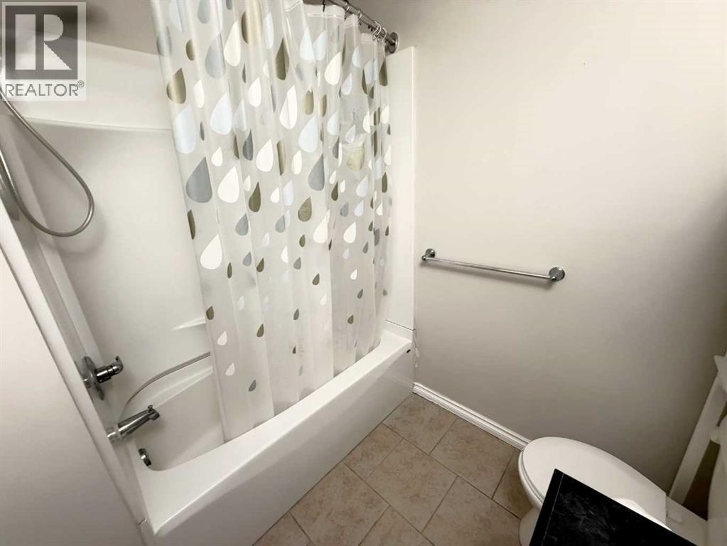 298 Mountain Street Property Photo 23