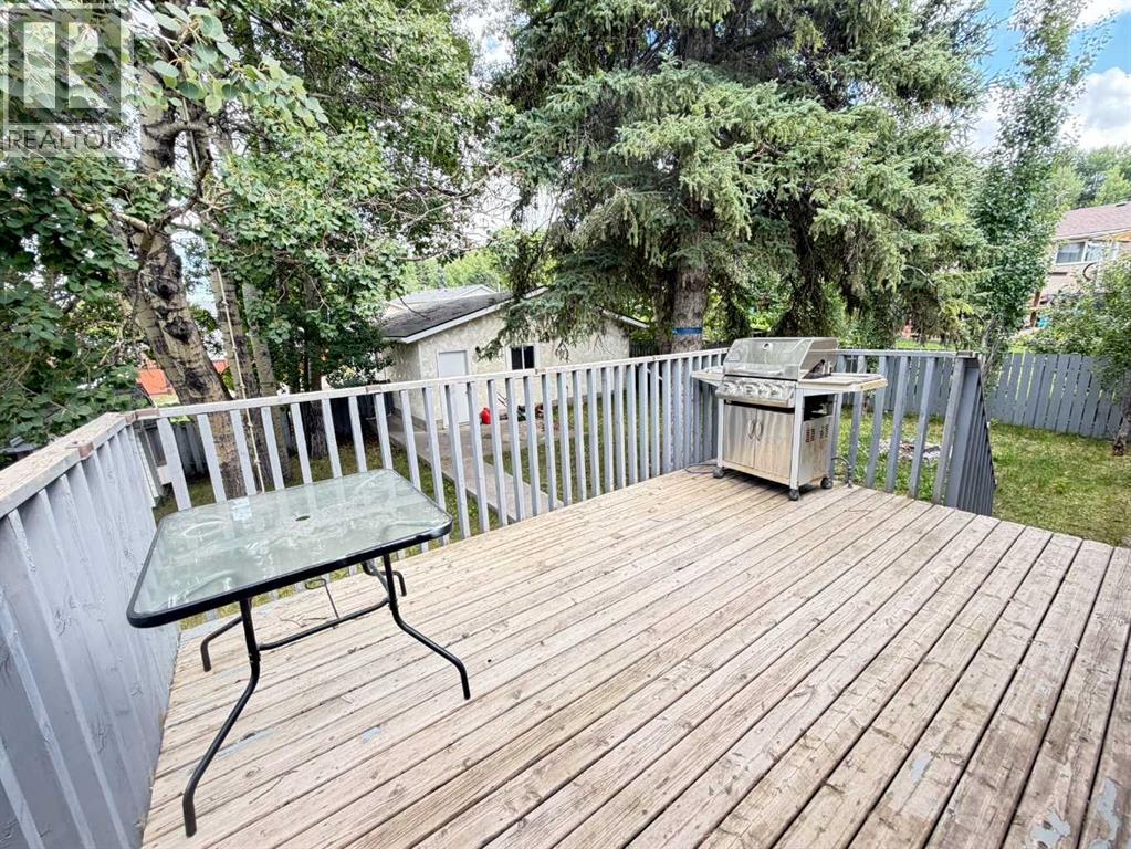 298 Mountain Street Property Photo 37