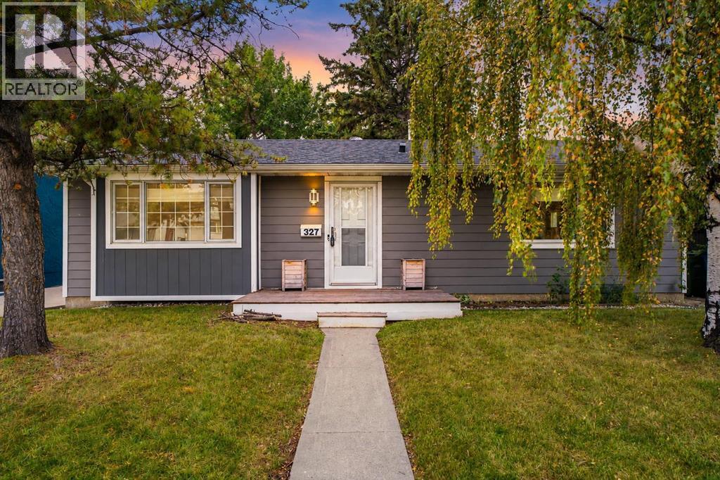 327 Lynnview Way Se Property Photo 1