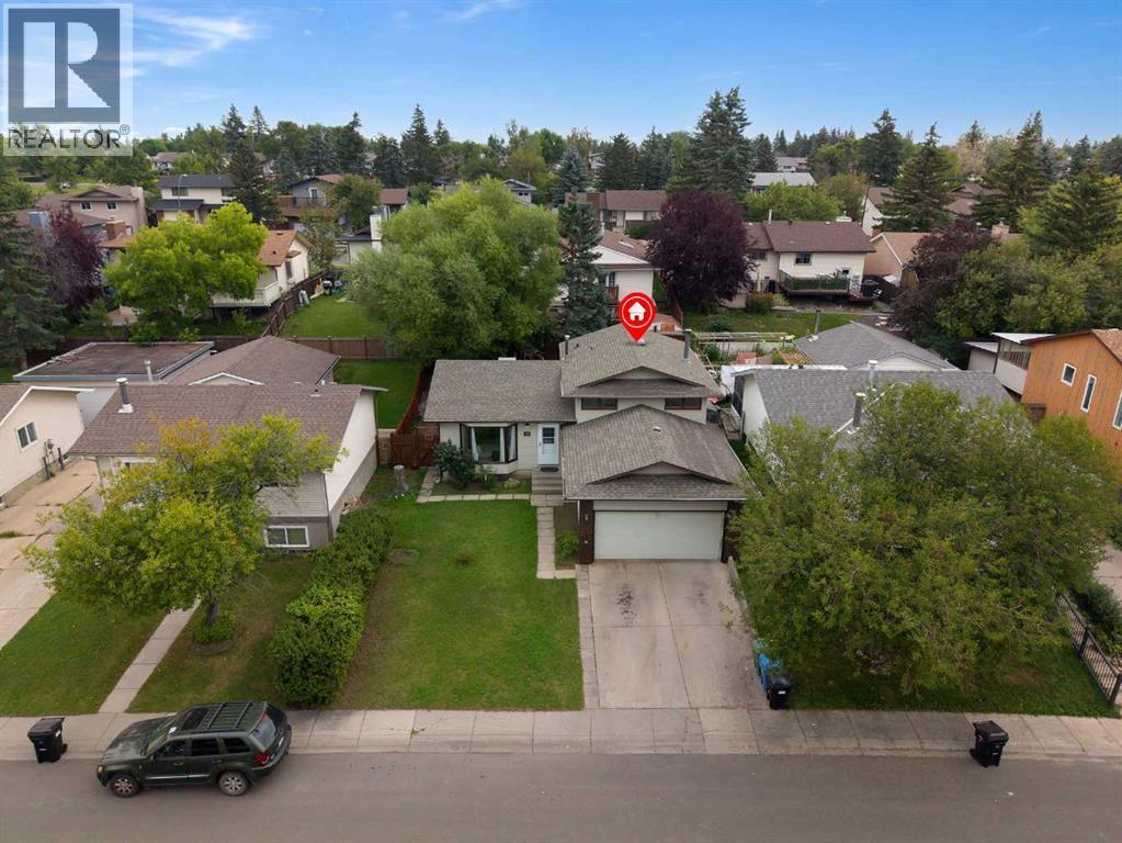 139 Whitlock Close Ne Photo de la propriété 1