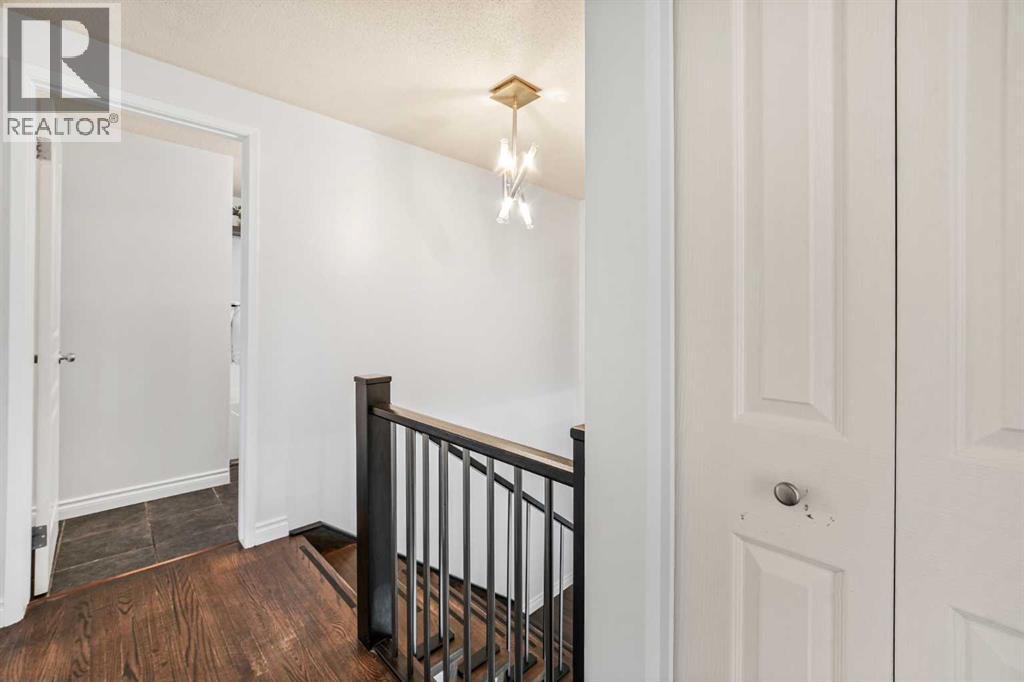2815 Palliser Drive Southwest Property Photo 23