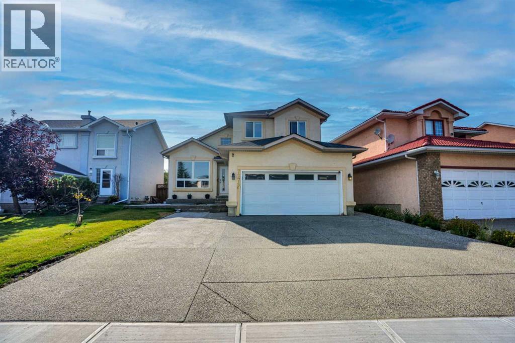7276 California Boulevard Ne Property Photo 1