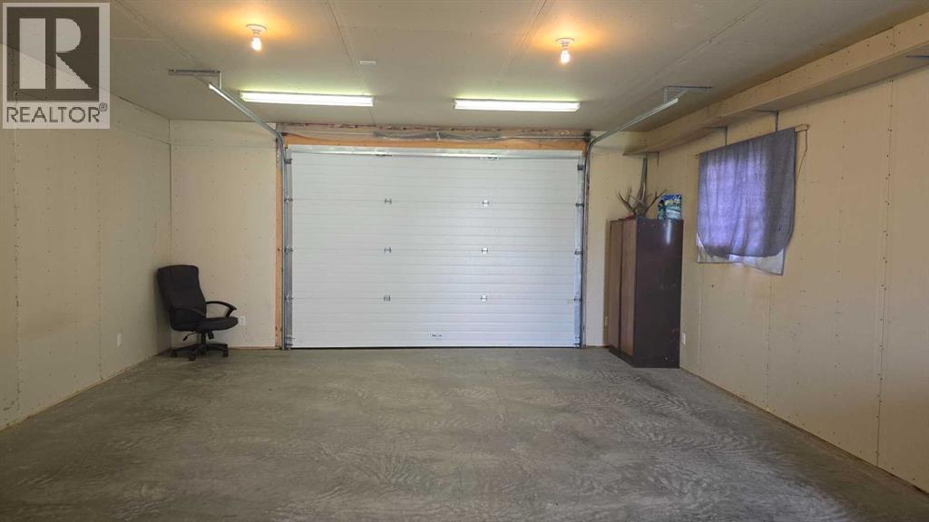 7 Plan 9123328 Property Photo 2