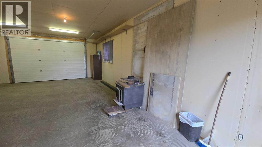 7 Plan 9123328 Property Photo 9