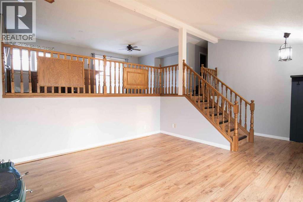332 11 Avenue Property Photo 9