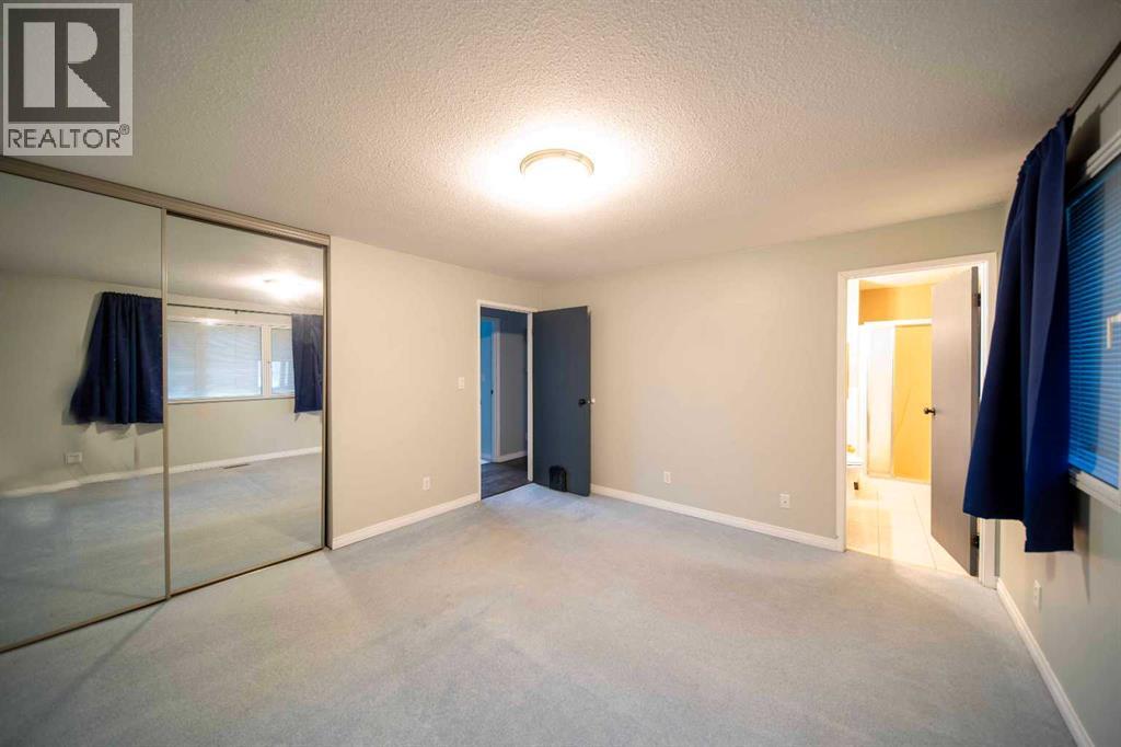 332 11 Avenue Property Photo 20