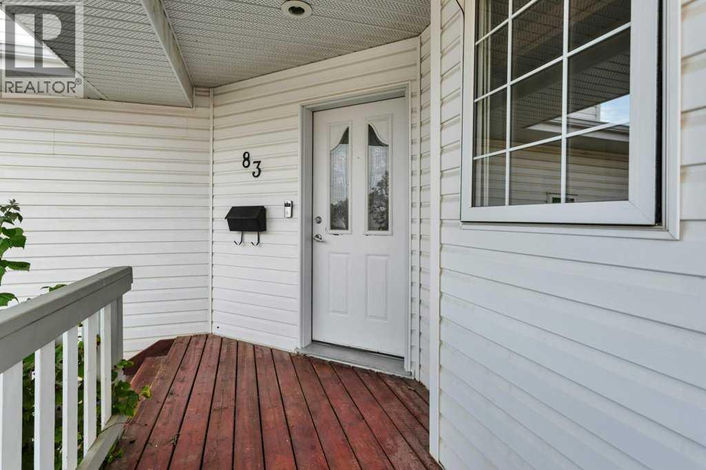 83 Lawrence Crescent Property Photo 4