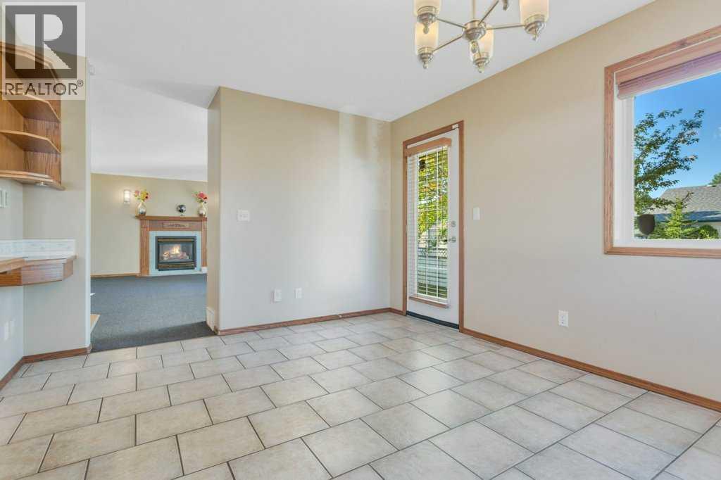 83 Lawrence Crescent Property Photo 13