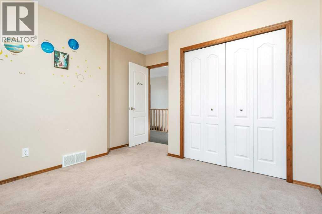 83 Lawrence Crescent Property Photo 27