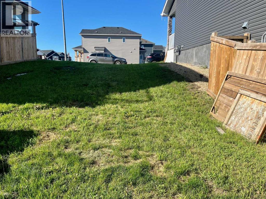 772 Athabasca Avenue Property Photo 4