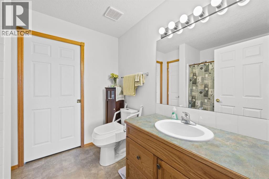 728 Country Hills Road Northwest Property Photo 18
