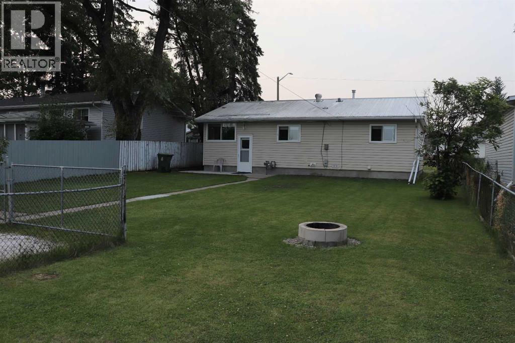 4227 5 Avenue Property Photo 6