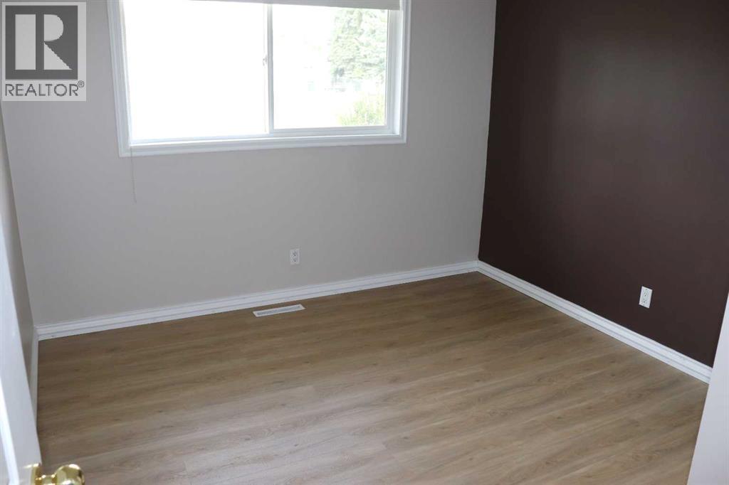4227 5 Avenue Property Photo 13