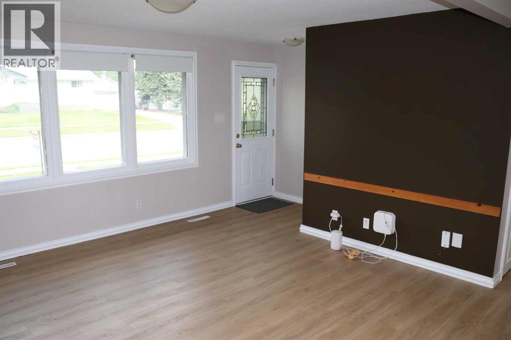4227 5 Avenue Property Photo 17