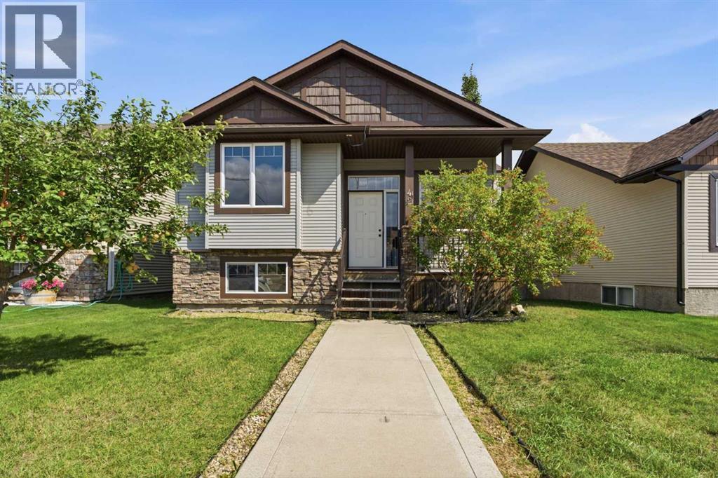 42 Ponderosa Avenue Property Photo 1