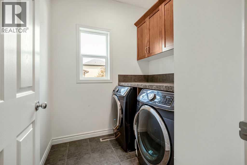 134 Prestwick Terrace Se Property Photo 9