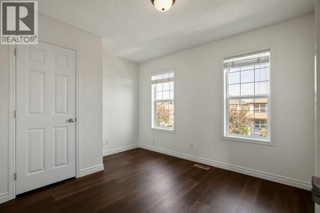 134 Prestwick Terrace Se Property Photo 32