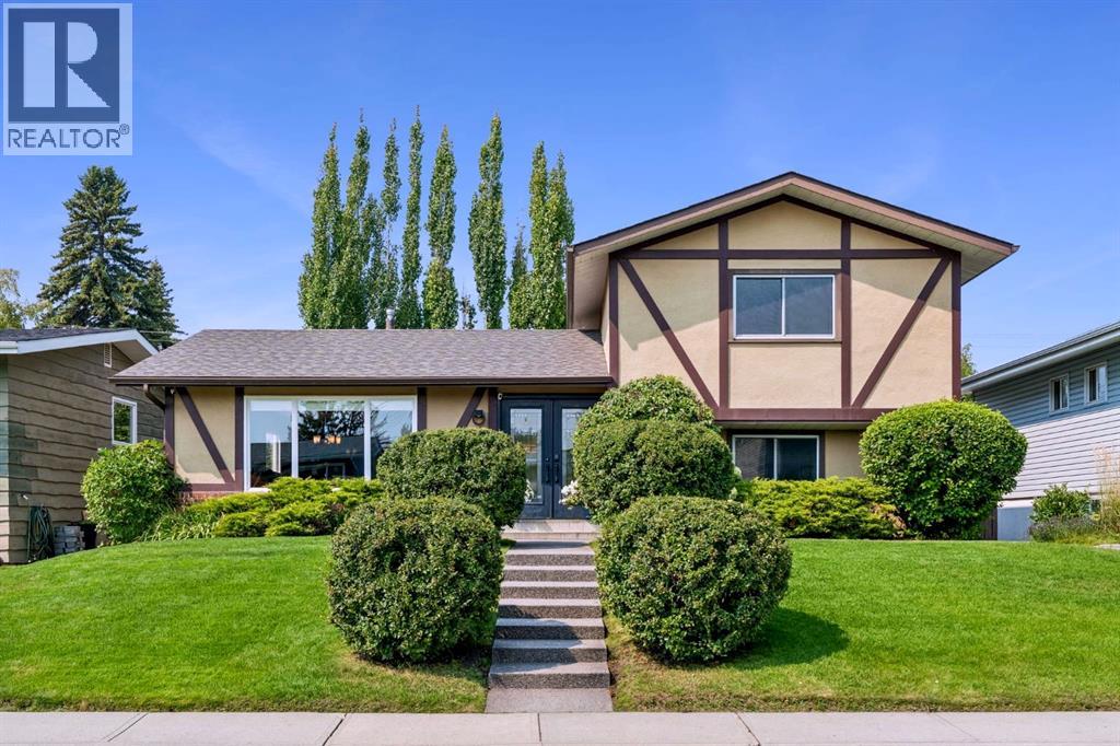 10631 Mapleglen Crescent Se Property Photo 1