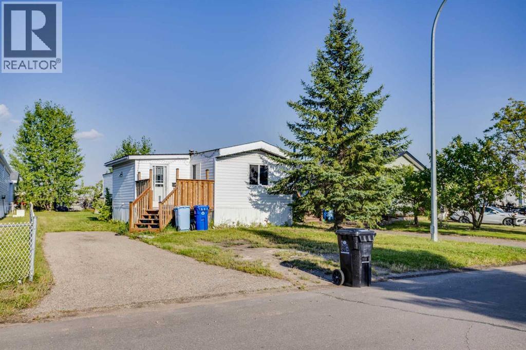 173 Cokerill Crescent Property Photo 1