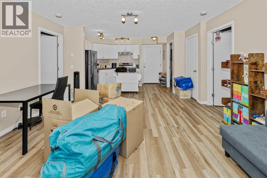 2000 Applevillage Court Southeast Property Photo 14