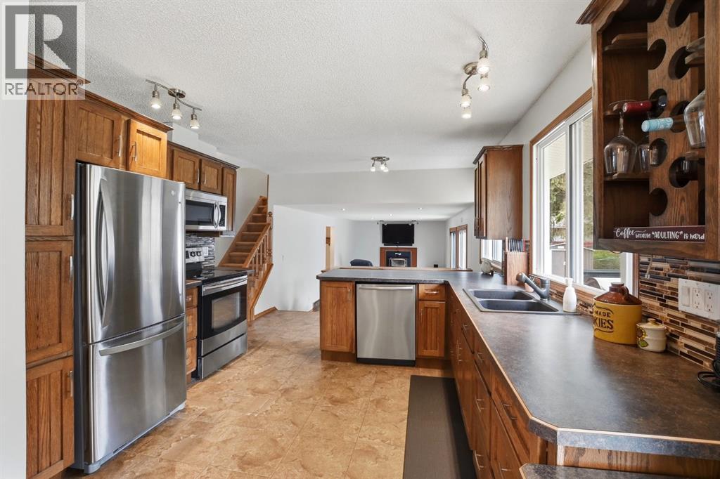 93 Page Avenue Property Photo 18