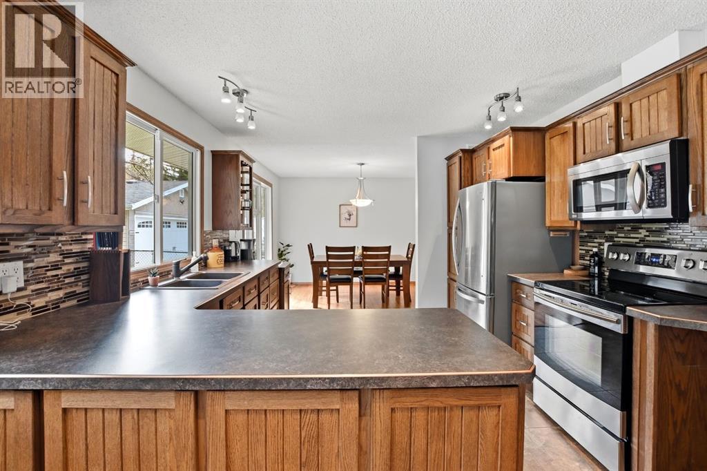 93 Page Avenue Property Photo 19