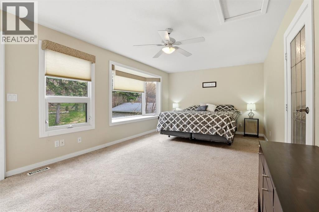 93 Page Avenue Property Photo 28